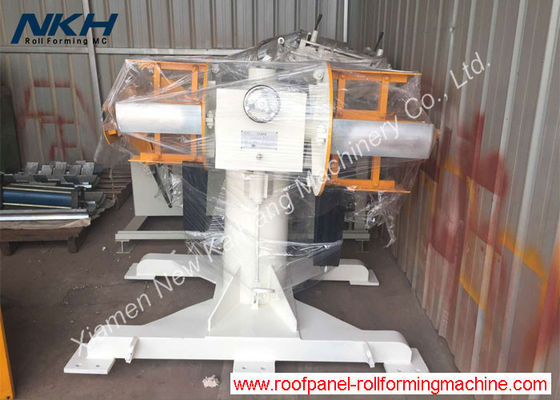شراء التوأم رئيس تصميم دليل Decoiler 300MM عرض الإدخال للسقف / اللمعان online manufacture