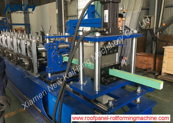 شراء الدرابزين باب الصمت لفة تشكيل آلة / الصلب الشخصي لفة تشكيل آلة online manufacture